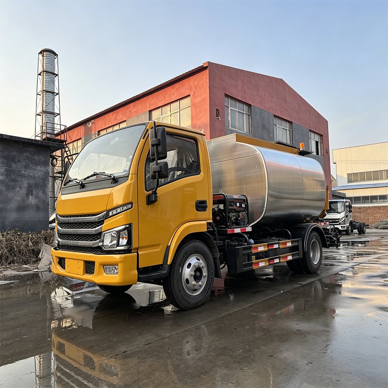 8m³ Asphalt Distributor Truck